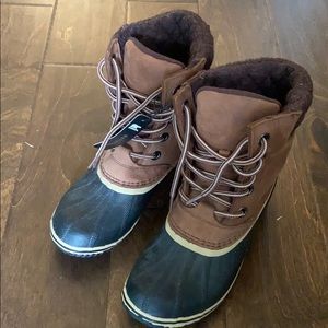 Sorel Boots NWT